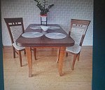 6 krzeseł stołowych + stół