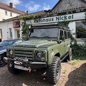 Land Rover Defender