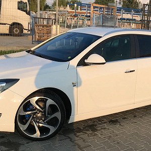 Opel Insignia OPC