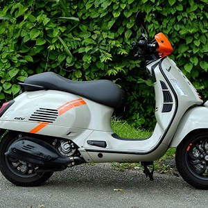 Vespa GTV 300