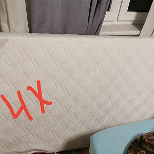 Umzugskisten 11–20, Einzelbett mit Matratze x 3, Kingsize-Bett x 1, Kühl-Gefrierkombination x 1, Was