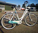 1 x Ladies Dutch Bicycle
